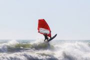 windsurfing-585720640